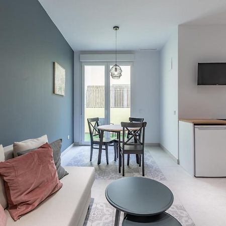 Chic & Comfortable Apartment, Private Terrace バレンシア エクステリア 写真