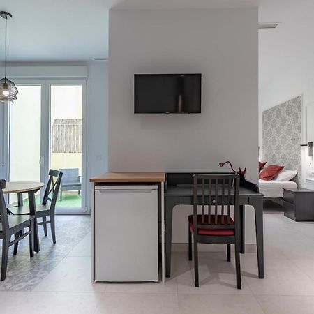 Chic & Comfortable Apartment, Private Terrace バレンシア エクステリア 写真