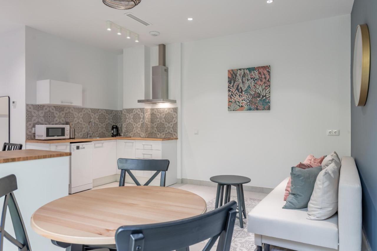Chic & Comfortable Apartment, Private Terrace バレンシア エクステリア 写真