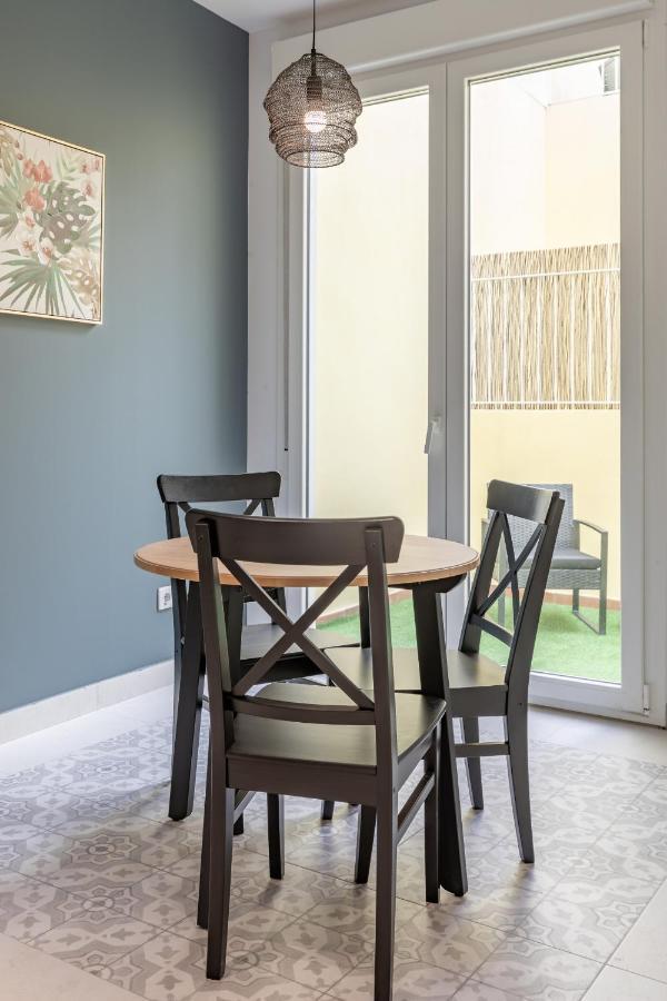Chic & Comfortable Apartment, Private Terrace バレンシア エクステリア 写真