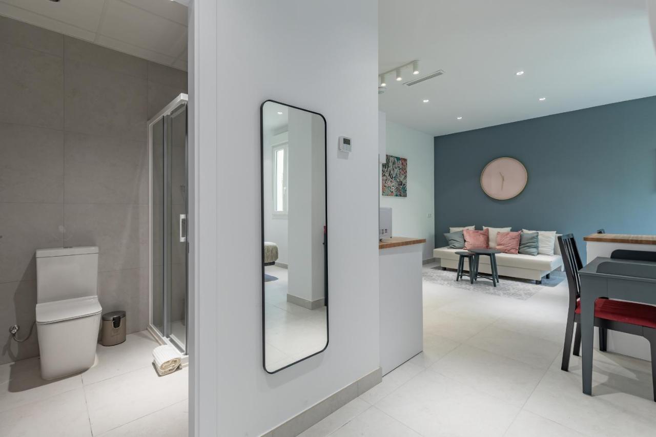 Chic & Comfortable Apartment, Private Terrace バレンシア エクステリア 写真