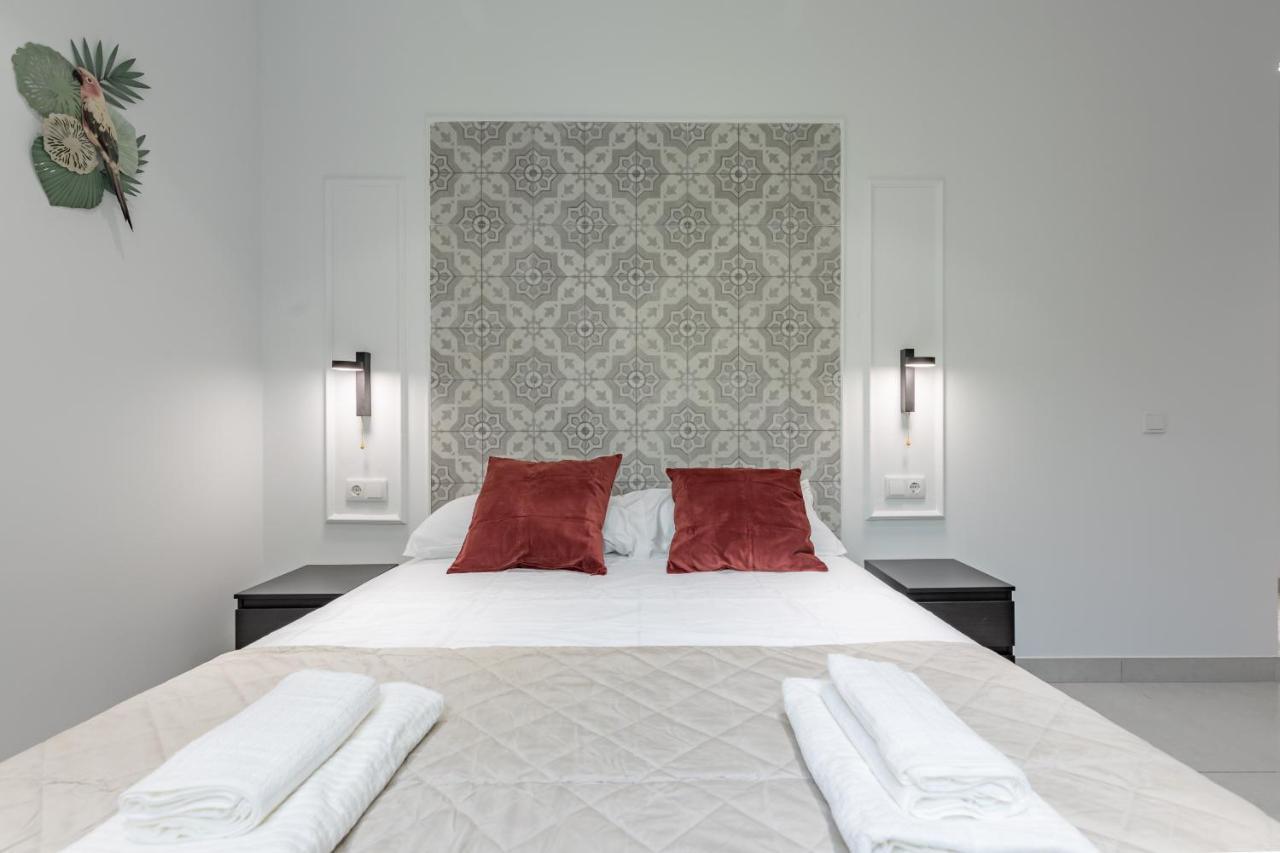 Chic & Comfortable Apartment, Private Terrace バレンシア エクステリア 写真