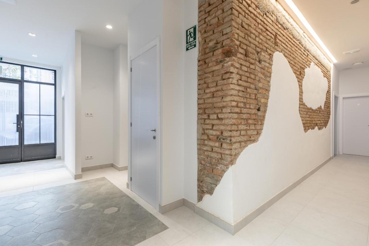 Chic & Comfortable Apartment, Private Terrace バレンシア エクステリア 写真