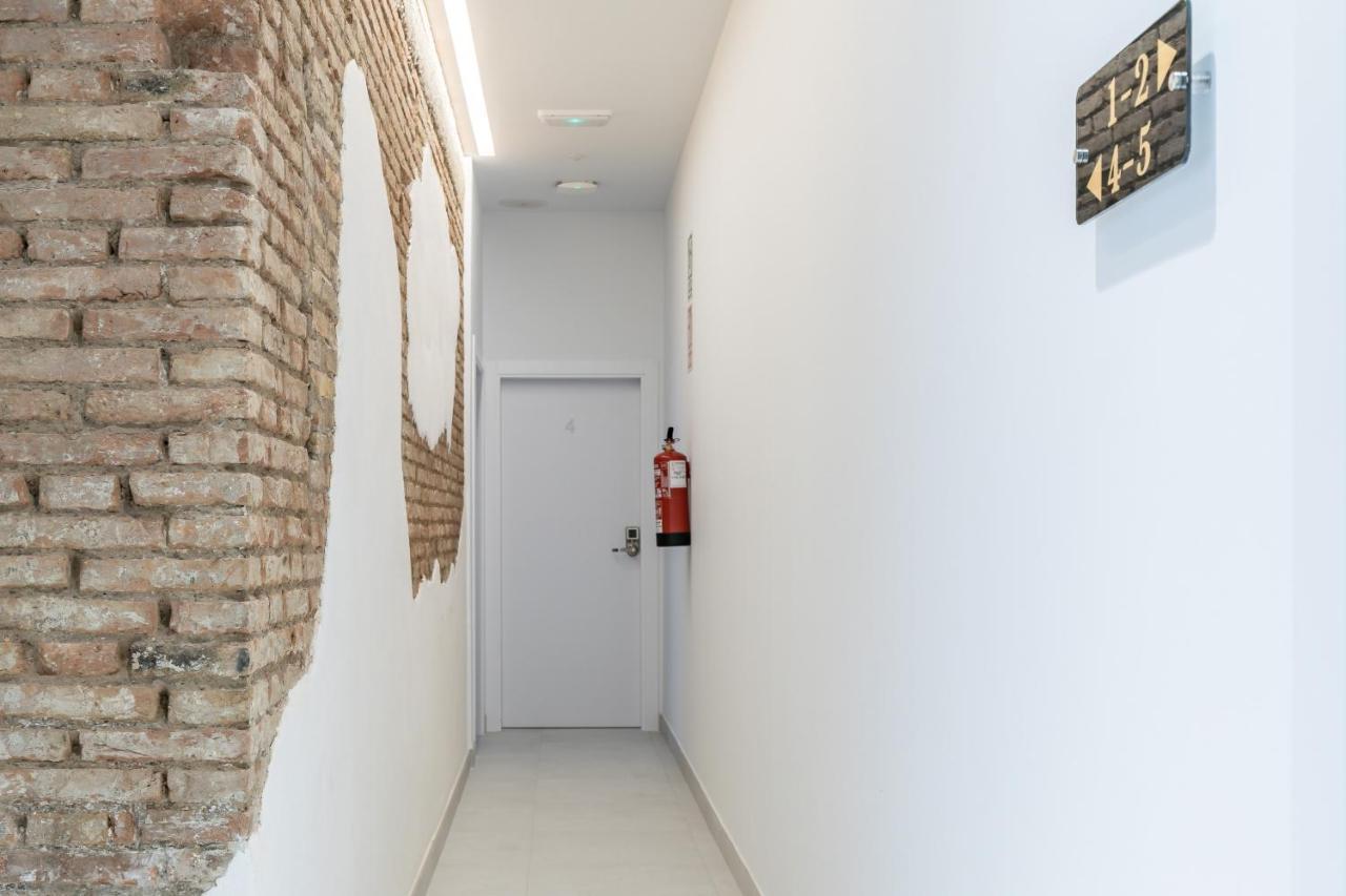 Chic & Comfortable Apartment, Private Terrace バレンシア エクステリア 写真